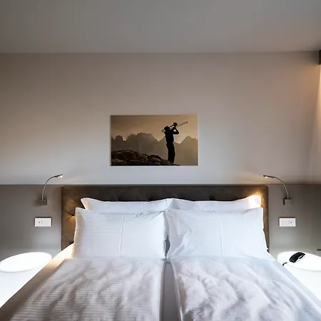Be Place Adult Friendly Hotel-3