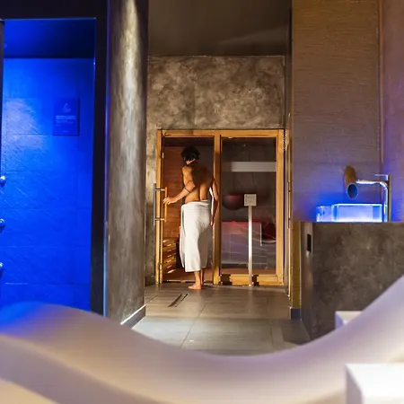 Hi Hotels Trento - Wellness & Spa Adults Only-3